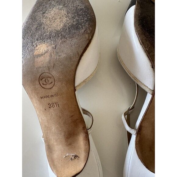 Chanel Black & White CC Logo Bow Captoe Slingback Pointed Toe Heels EU 38.5 - Picture 10 of 12